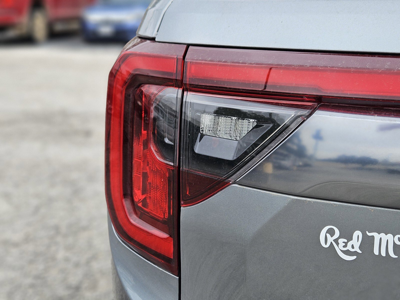 Used 2023 GMC Acadia AT4 w/ Technology Package image 10