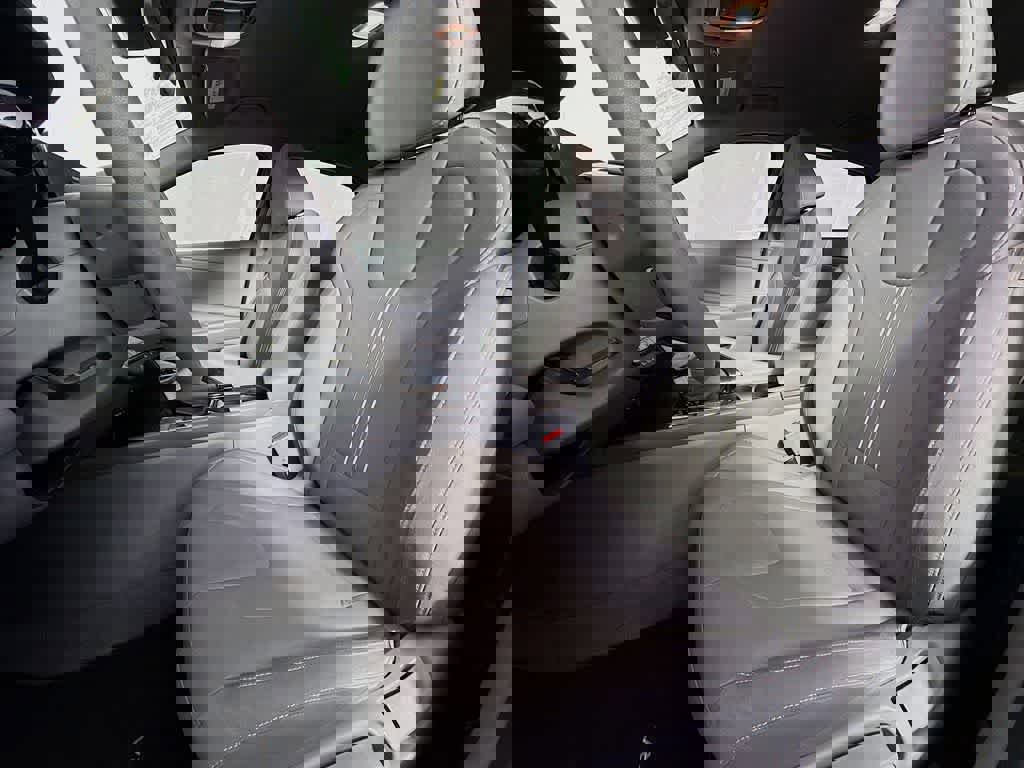 Used 2021 Hyundai Elantra Blue w/ Cargo Package image 11