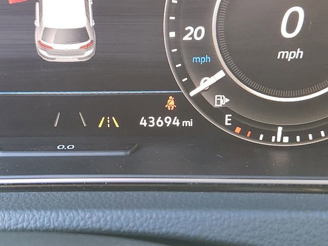 Used 2018 Volkswagen Golf R 4-Door image 24