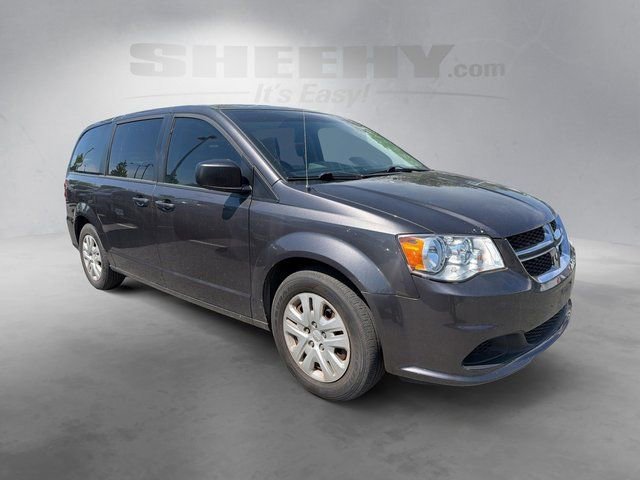 Used 2018 Dodge Grand Caravan SE FWD image 2
