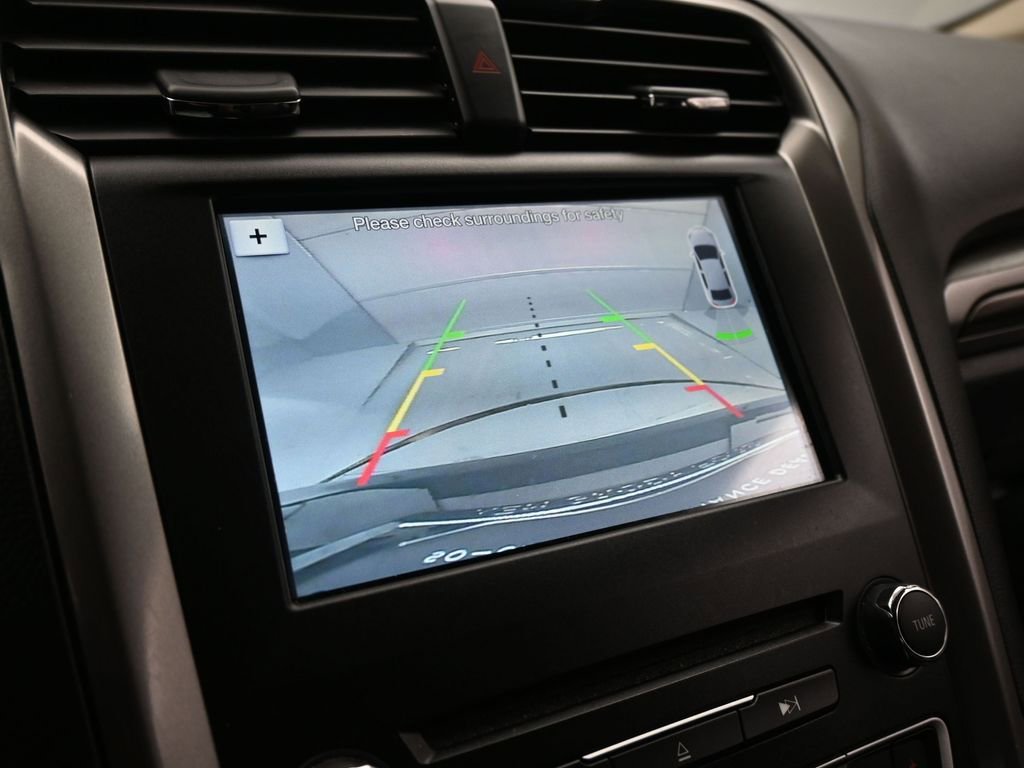 Certified 2017 Ford Fusion Energi SE image 18