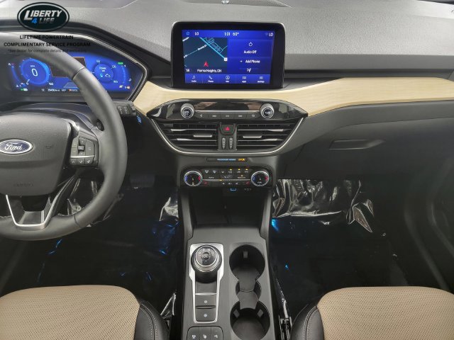 Certified 2022 Ford Escape Titanium w/ Titanium Elite Package AWD/4WD image 25