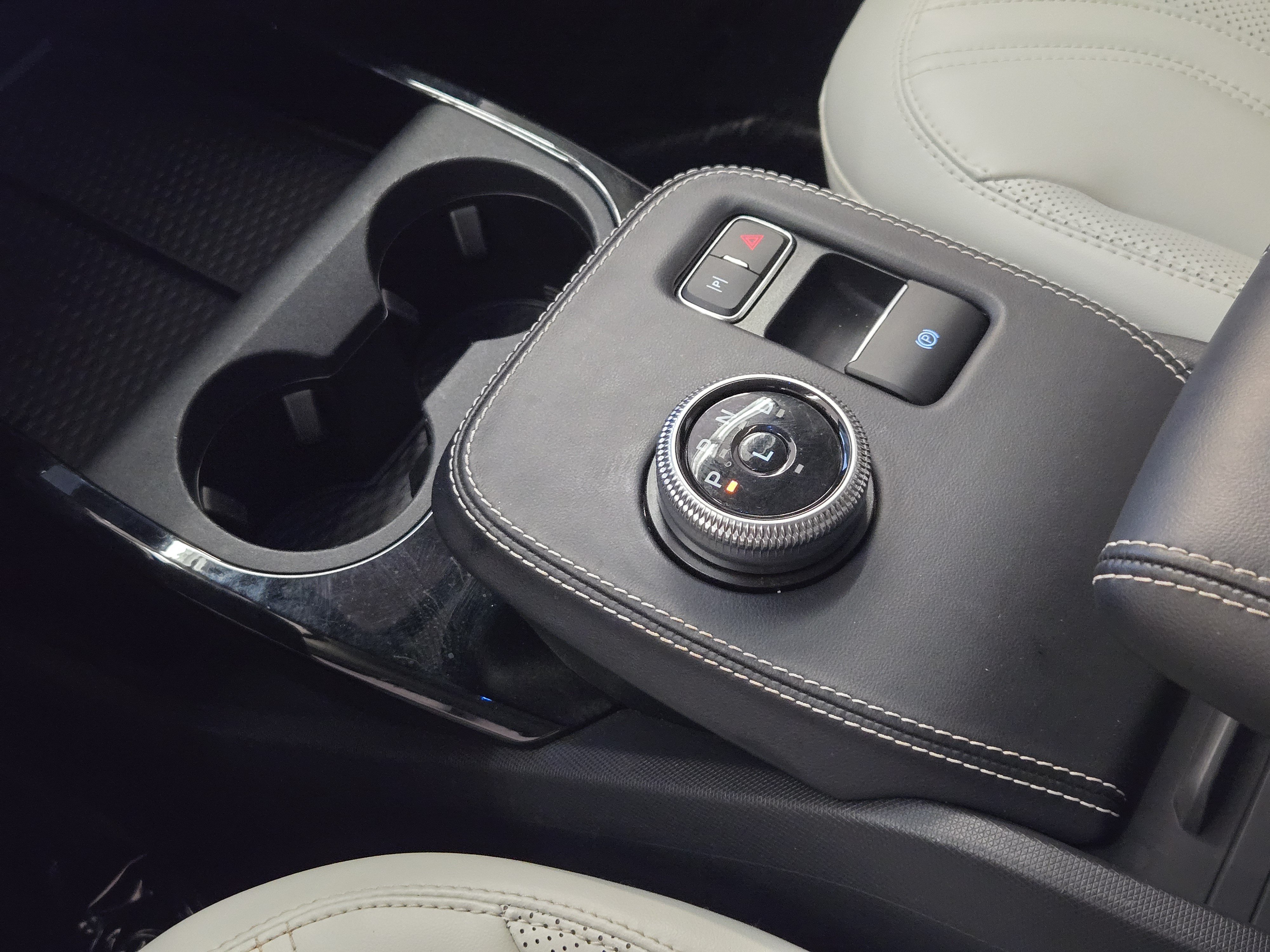 Certified 2021 Ford Mustang Mach-E Premium AWD/4WD image 21