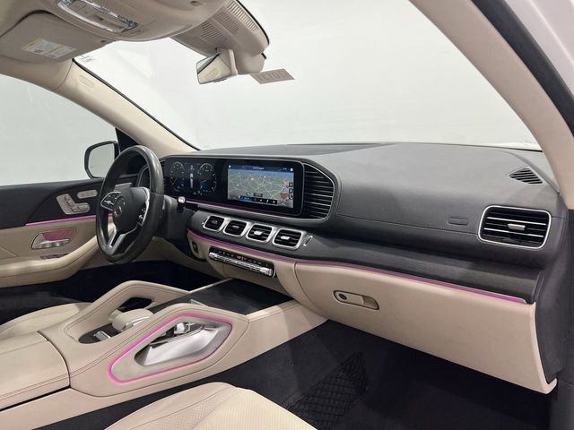 Used 2020 Mercedes-Benz GLS 450 4MATIC image 25