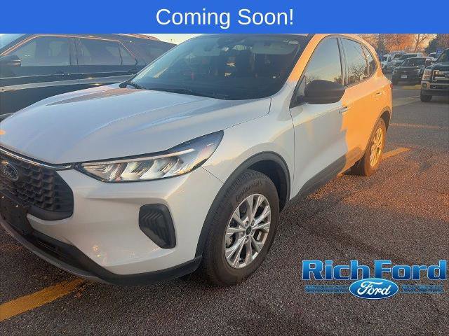 Certified 2025 Ford Escape Active w/ Tech Pack #1 image 1