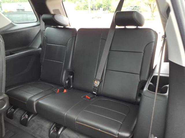 Used 2020 Chevrolet Traverse LT w/ LT Premium Package AWD/4WD image 30