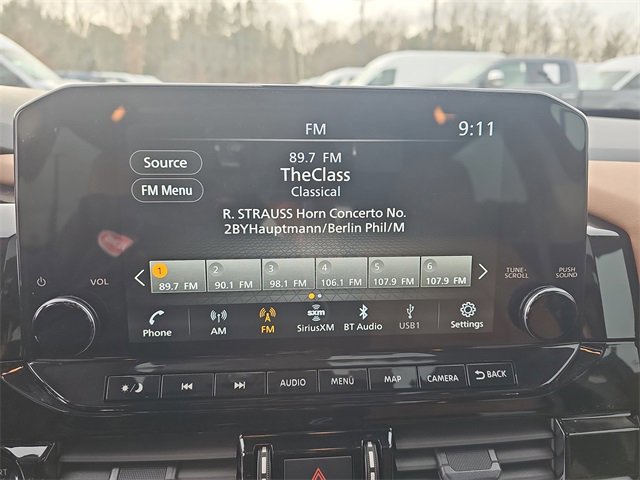 Used 2025 Nissan Pathfinder Platinum image 22