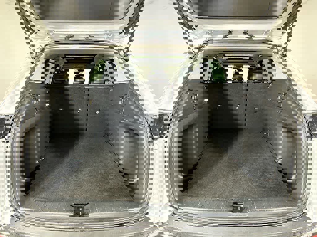 Used 2025 MAZDA CX-50 AWD 2.5 S w/ Premium Plus Pkg image 24