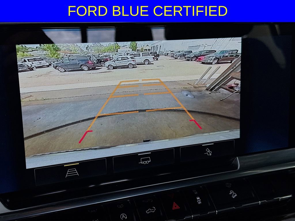Used 2024 Chevrolet Silverado 1500 LT Trail Boss w/ Convenience Package II AWD/4WD image 17