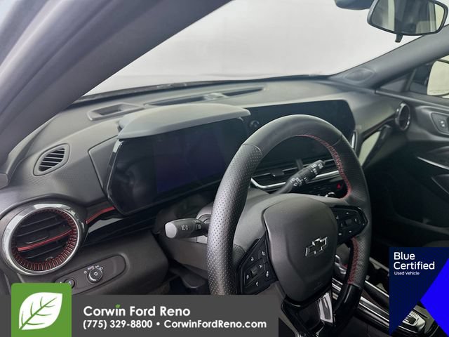Used 2025 Chevrolet Trax RS w/ Driver Confidence Package FWD image 11