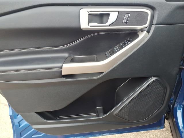 Certified 2023 Ford Explorer XLT w/ Equipment Group 202A image 16