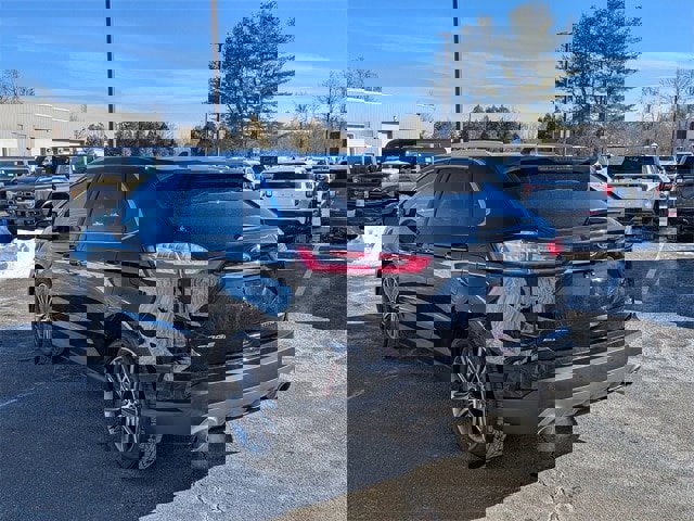Certified 2020 Ford Edge Titanium image 3