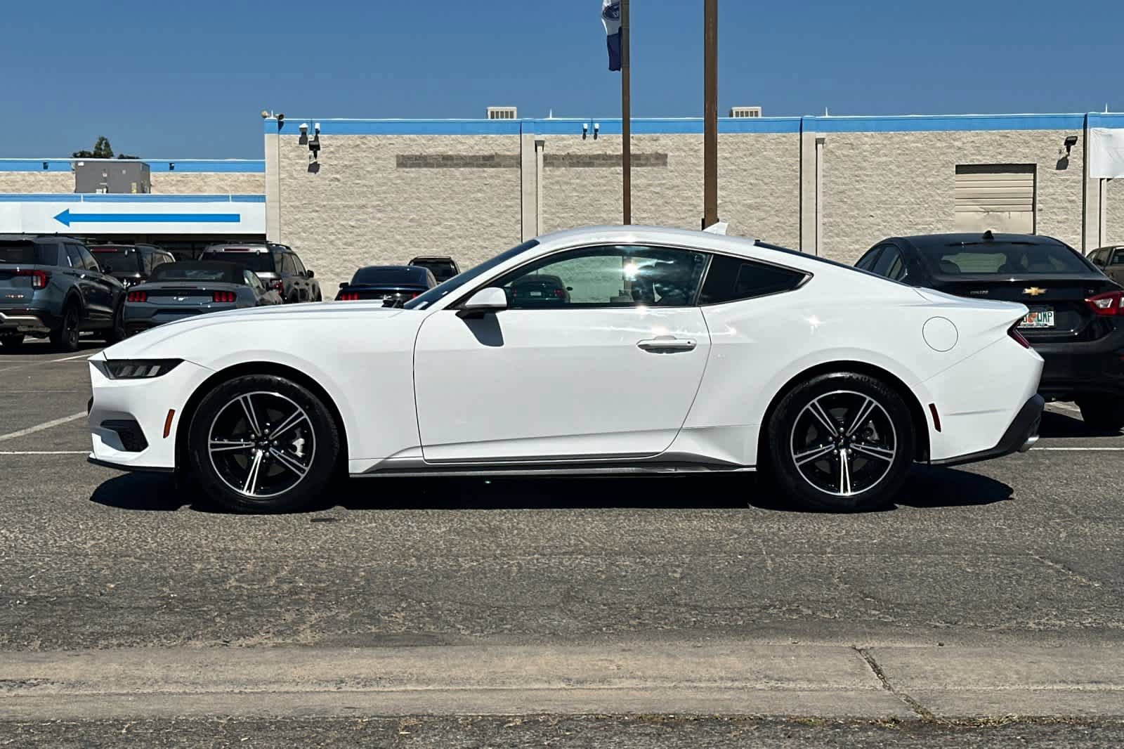 Certified 2024 Ford Mustang Coupe RWD image 6