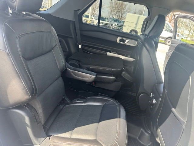Certified 2020 Ford Explorer Limited w/ Class III Trailer Tow Package image 34