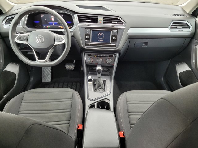 Used 2022 Volkswagen Tiguan S image 14