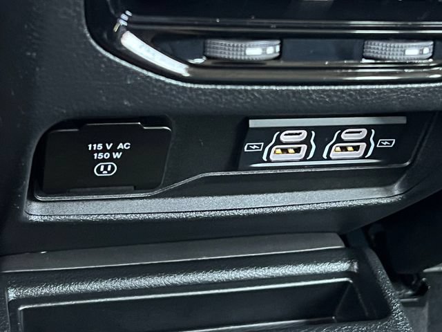 Used 2023 Jeep Grand Cherokee L Limited AWD/4WD image 38
