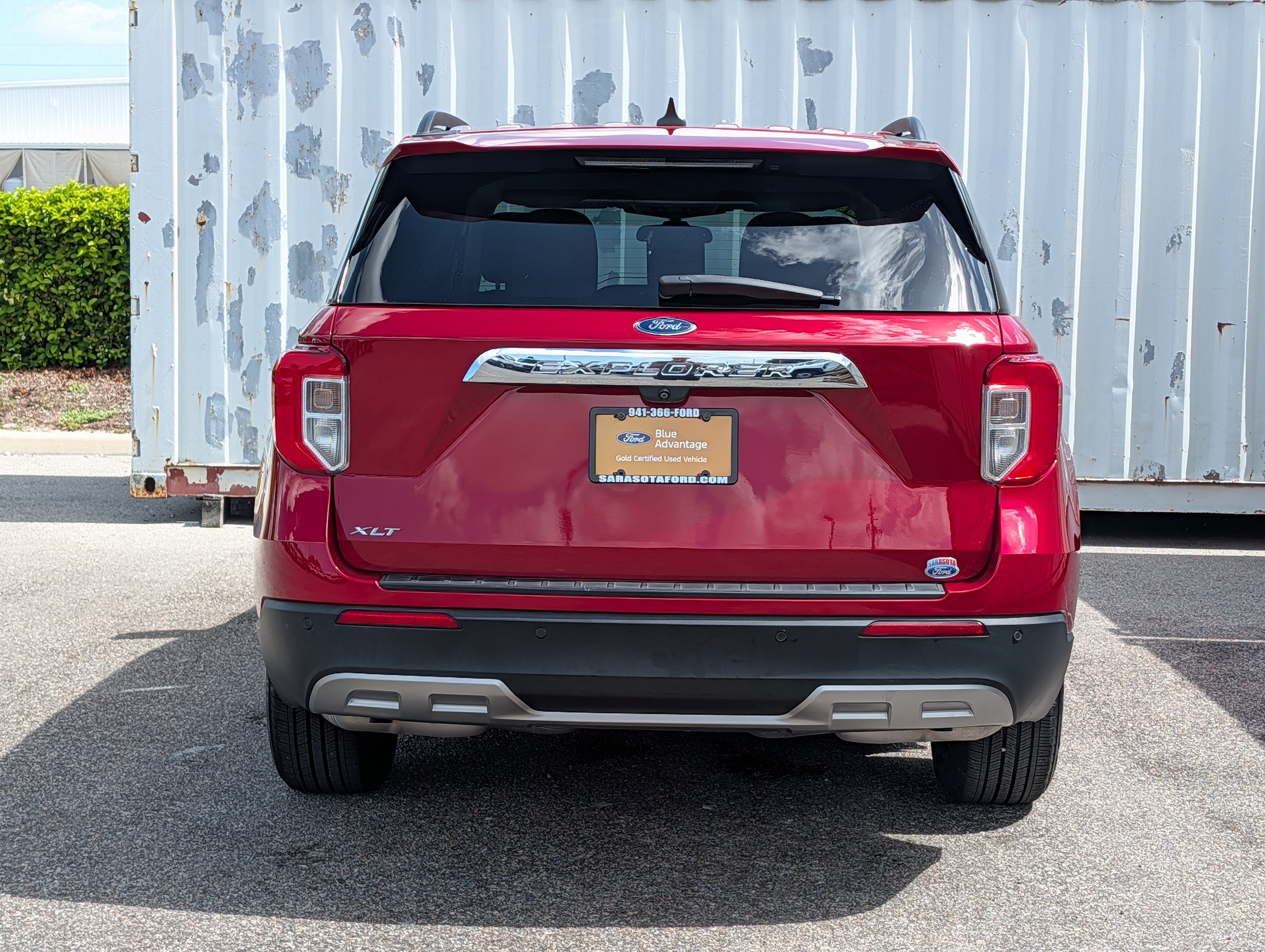 Certified 2023 Ford Explorer XLT w/ Equipment Group 202A RWD image 6