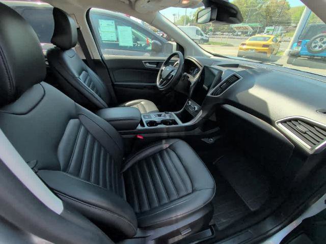 Certified 2024 Ford Edge SEL w/ Convenience Package AWD/4WD image 10