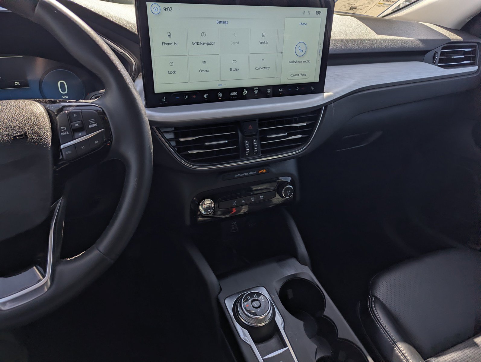 Certified 2025 Ford Escape Platinum AWD/4WD image 10
