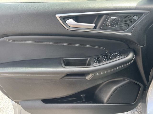 Certified 2024 Ford Edge Titanium AWD/4WD image 32