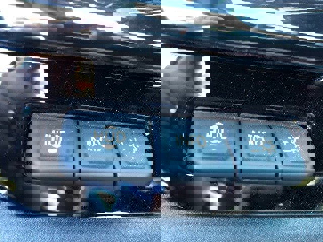 Used 2025 Chevrolet Silverado 1500 ZR2 w/ Technology Package image 22