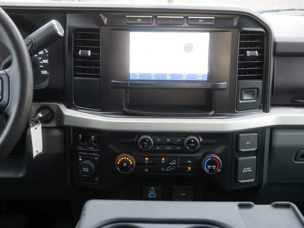 Certified 2024 Ford F350 XLT AWD/4WD image 16