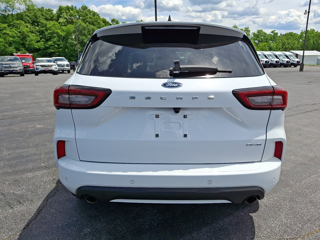 Certified 2023 Ford Escape ST-Line w/ Tech Pack #1 AWD/4WD image 6