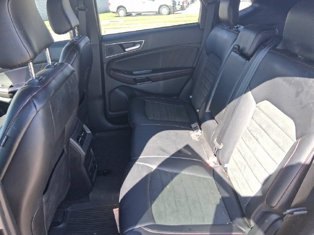 Certified 2024 Ford Edge ST-Line AWD/4WD image 19