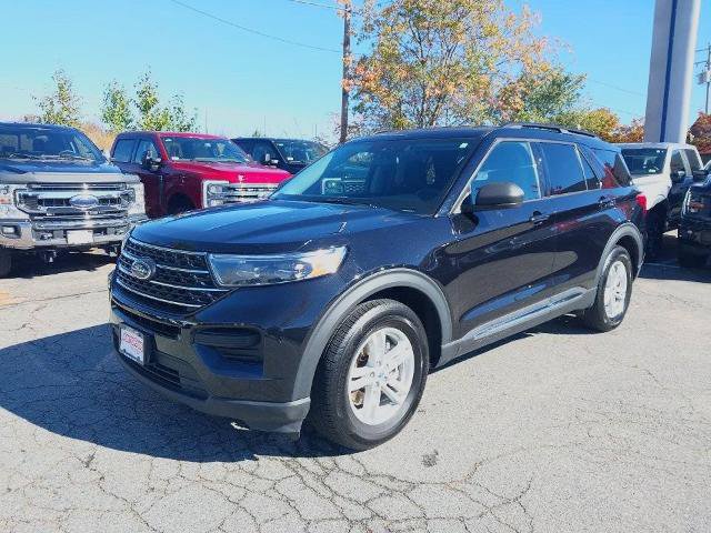 Certified 2023 Ford Explorer XLT RWD image 4