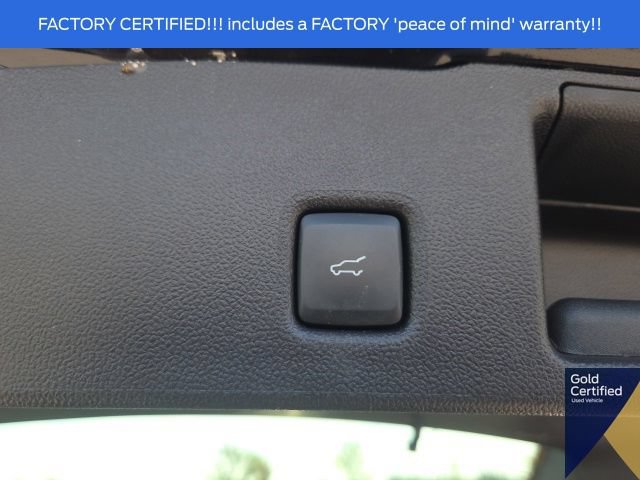 Certified 2025 Ford Escape Platinum AWD/4WD image 14