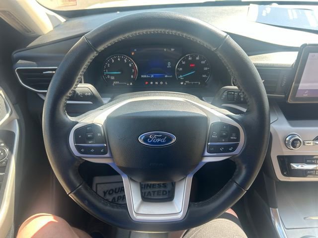 Certified 2023 Ford Explorer XLT w/ Equipment Group 202A AWD/4WD image 14