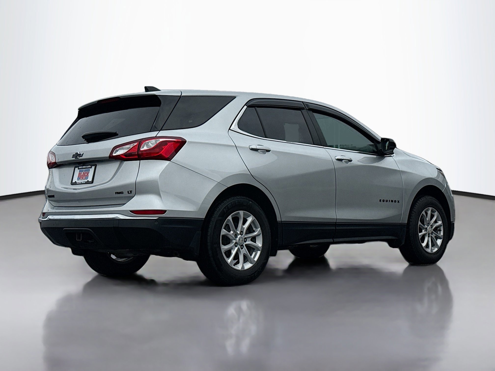 Used 2021 Chevrolet Equinox LT image 3