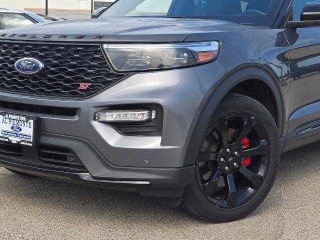 Certified 2023 Ford Explorer ST w/ Equipment Group 401A AWD/4WD image 3