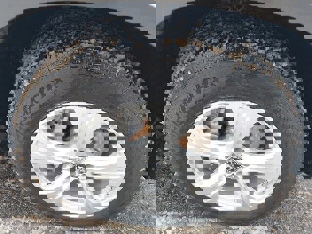 Used 2018 Mercedes-Benz GLC 300 4MATIC image 11