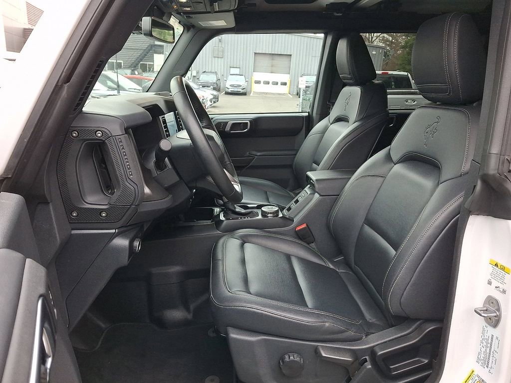 Certified 2025 Ford Bronco Badlands AWD/4WD image 14