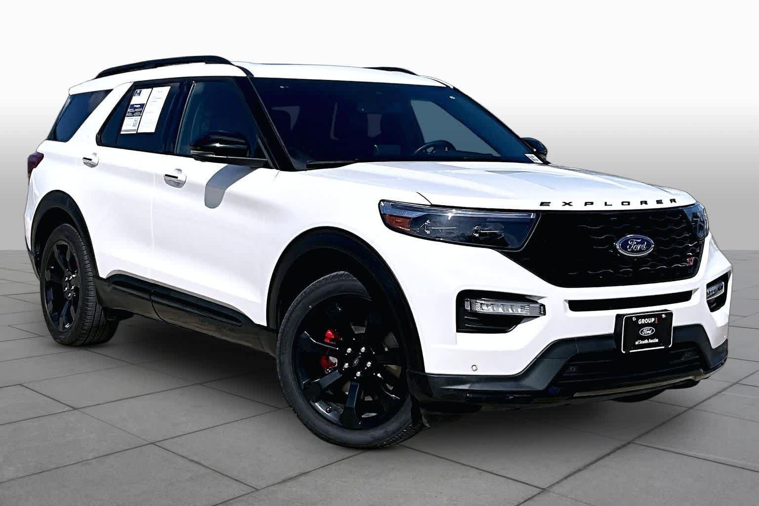 Certified 2023 Ford Explorer ST w/ Equipment Group 401A AWD/4WD image 3
