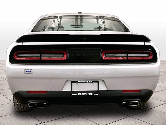 Used 2022 Dodge Challenger SXT w/ Blacktop Package RWD image 4