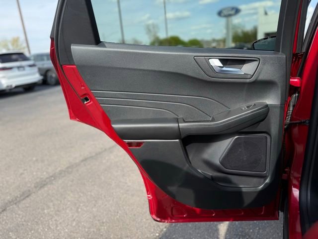 Certified 2026 Ford Escape ST-Line Select w/ Equipment Group 401A AWD/4WD image 15