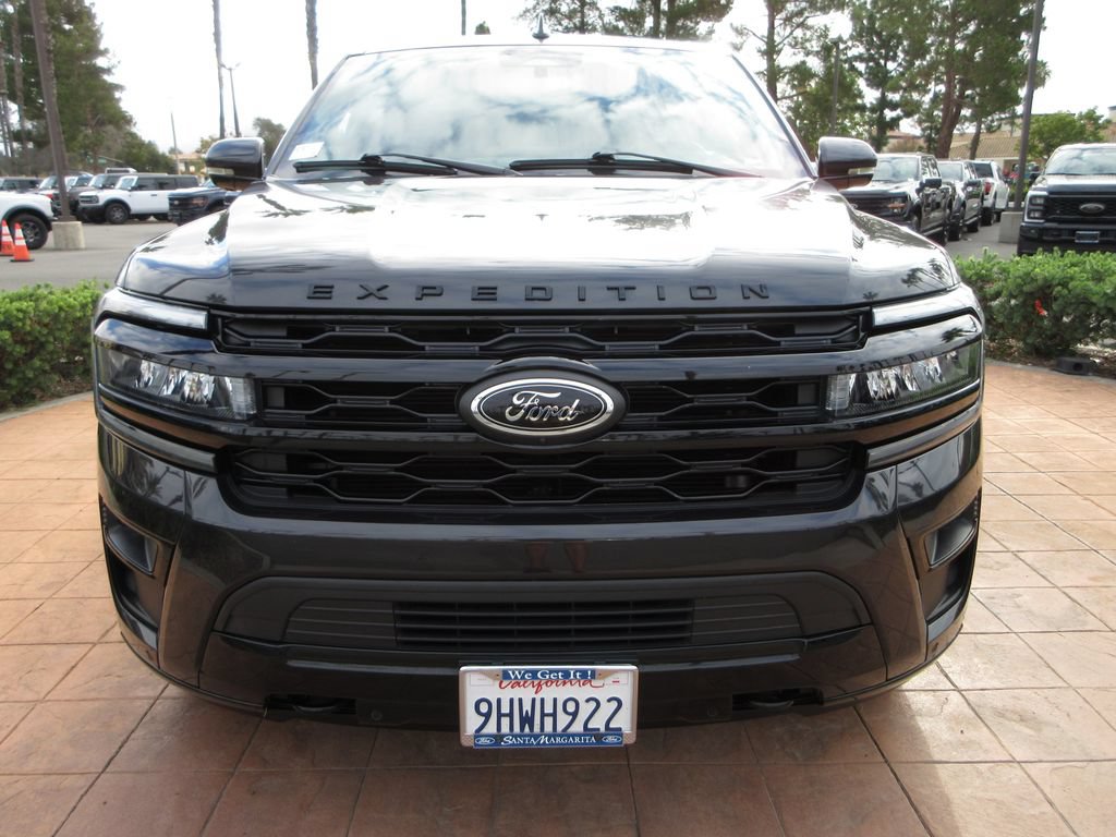 Certified 2023 Ford Expedition Limited AWD/4WD image 8