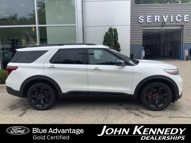 Certified 2023 Ford Explorer ST w/ Equipment Group 401A AWD/4WD image 2