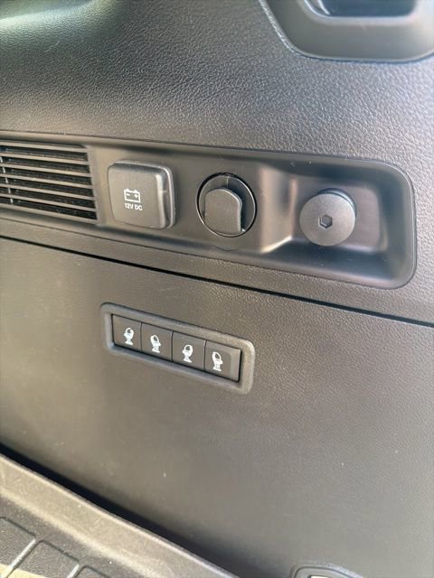 Used 2023 Jeep Wagoneer Series III w/ Preferred Equipment Group image 9