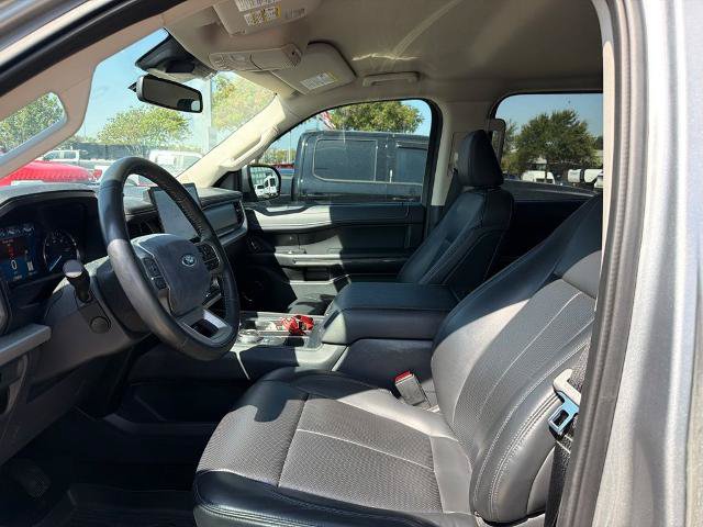 Certified 2023 Ford Expedition XLT RWD image 3