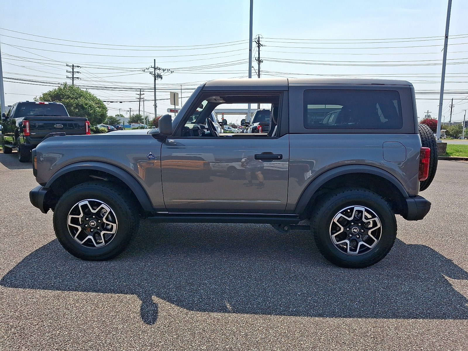 Certified 2024 Ford Bronco Black Diamond AWD/4WD image 6