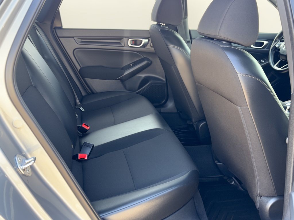 Used 2023 Honda Civic Sport image 28