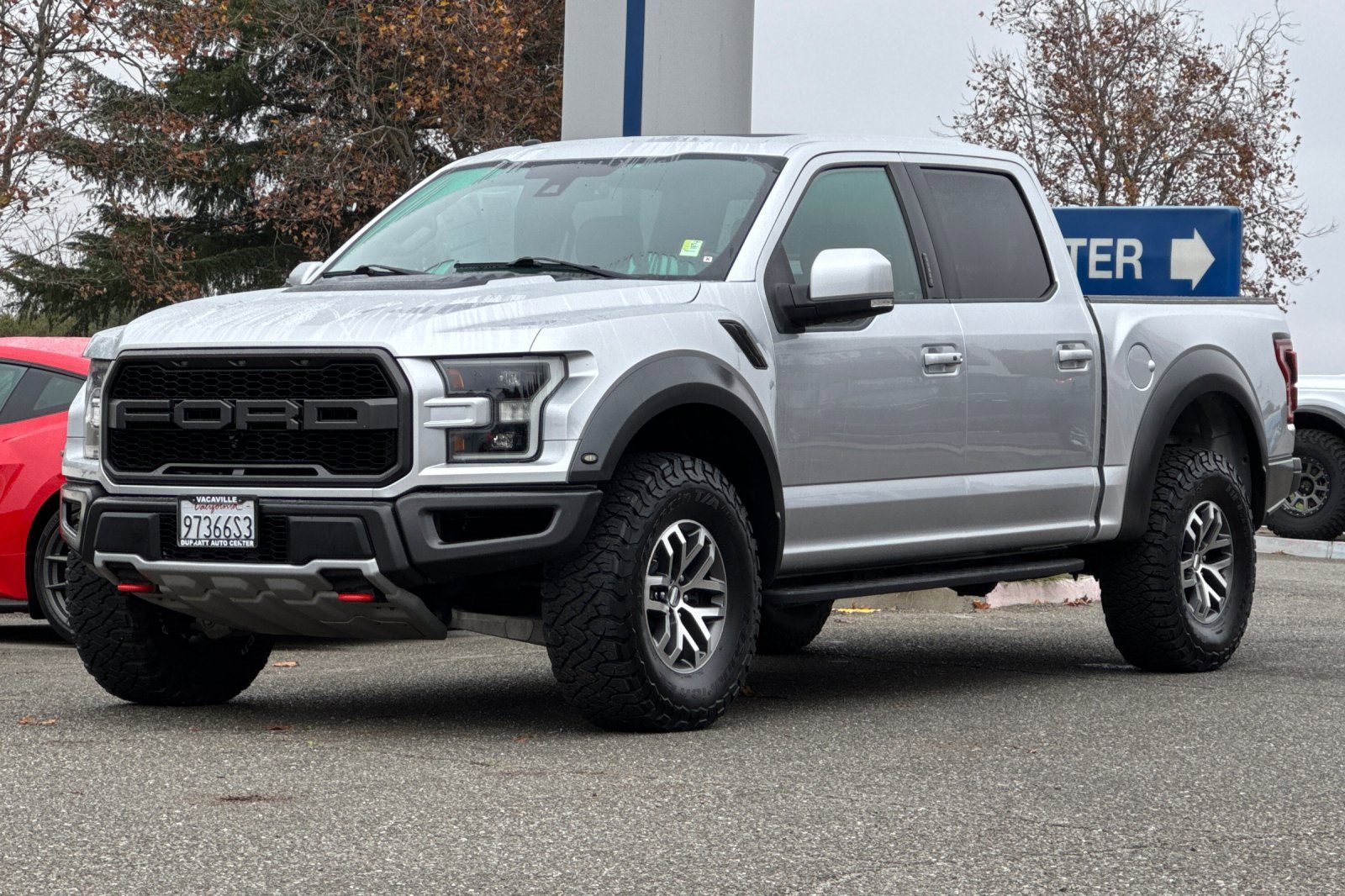 Certified 2018 Ford F150 Raptor w/ Equipment Group 802A Luxury image 8