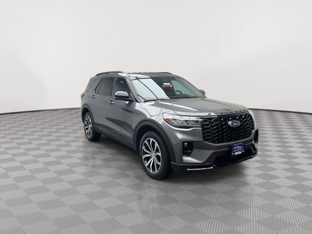 Certified 2025 Ford Explorer ST-Line AWD/4WD image 37