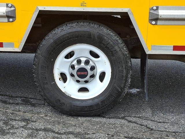 Used 2021 GMC Savana 3500 w/ Power Convenience Package RWD image 8