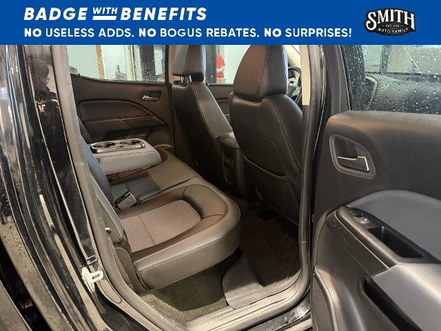 Used 2017 Chevrolet Colorado Z71 w/ Z71 Midnight Edition AWD/4WD image 13