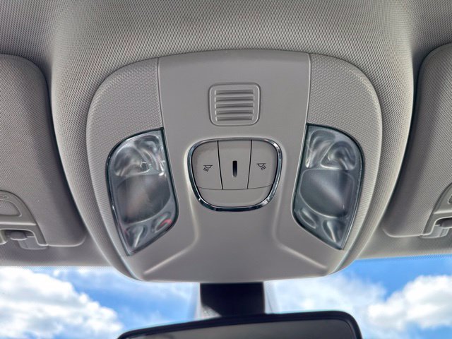 Used 2020 Jeep Compass Trailhawk AWD/4WD image 23