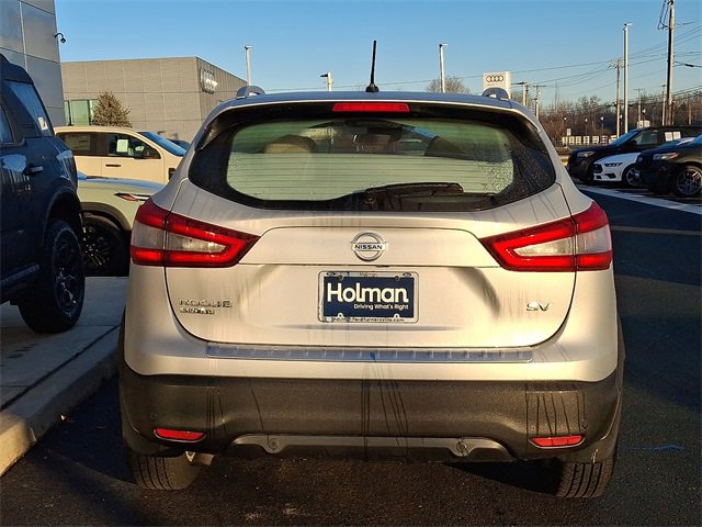 Used 2020 Nissan Rogue Sport SV image 6